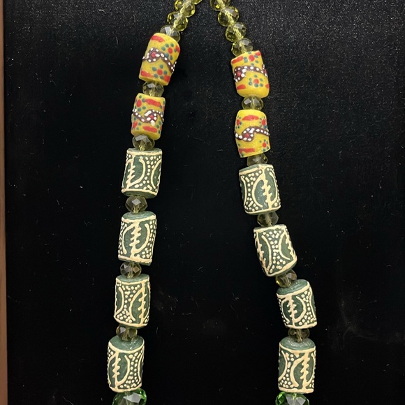 Teng Yue Necklace - Picture 3 of 5